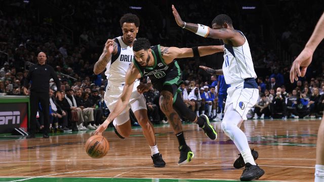 【2024年03月02日 独行侠vs凯尔特人集锦】独行侠110-138凯尔特人 绿军3人得分20+豪取10连胜