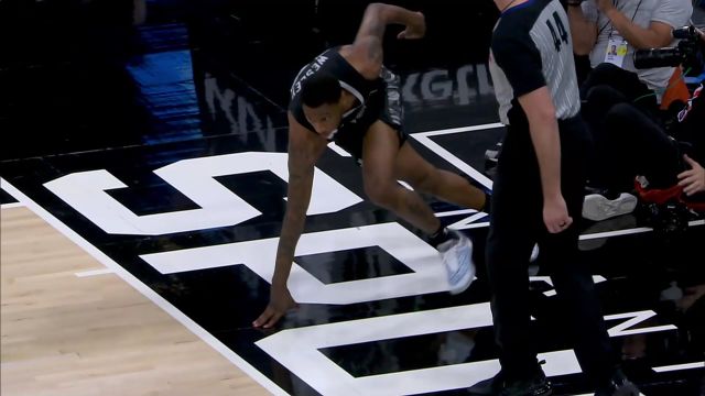 【2024年03月04日 步行者vs马刺集锦】一路火花带闪电 韦斯利全场奔袭一飞冲天单手暴扣技惊四座