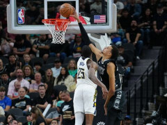 波波：文班最独特的品质是冷静