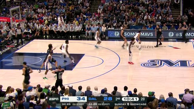 【2024年03月04日 76人vs独行侠集锦】没别的就想戏耍你 东契奇虚晃一枪撤步后仰洞穿球网