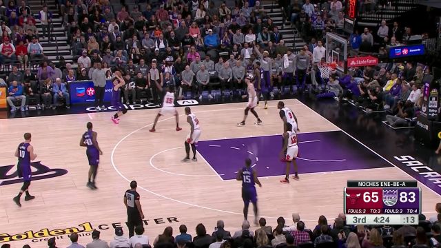 【2024年03月05日 公牛vs国王集锦】进攻行云流水！蒙克突破吸引包夹妙传空切的萨博尼斯单臂暴扣