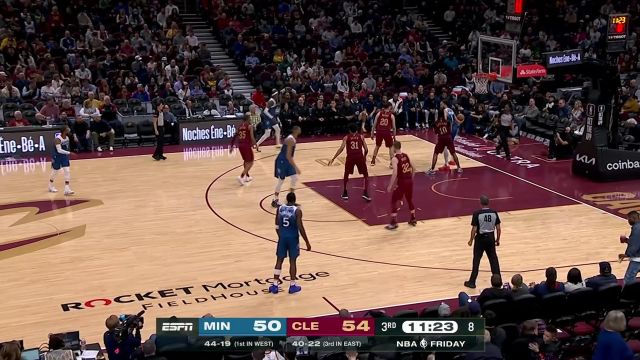 【2024年03月09日 森林狼vs骑士集锦】展示低位进攻技术！李凯尔低位单打加兰转身抛投打进2+1