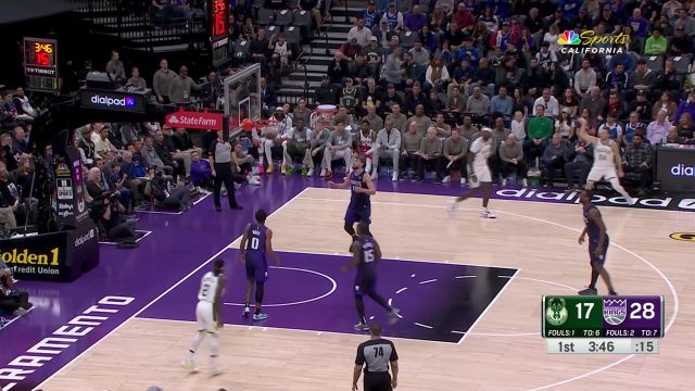 【2024年03月13日 雄鹿vs国王集锦】登场就有效果！ 康诺顿里突外投连得五分开始追分