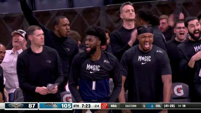 【2024年03月22日 鹈鹕vs魔术集锦】弗朗茨瓦格纳抢断推反击 连线班凯罗单手空接炸筐