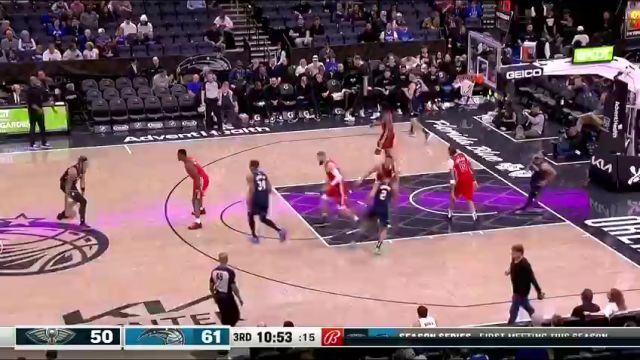 【2024年03月22日】NBA常规赛：鹈鹕vs魔术第3节中文解说录像回放