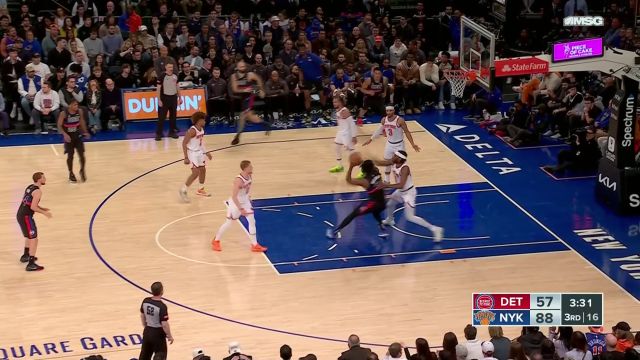 【2024年03月26日 活塞vs尼克斯集锦】旋转跳跃我不停歇！怀斯曼梦幻脚步晃开防守勾手打板命中