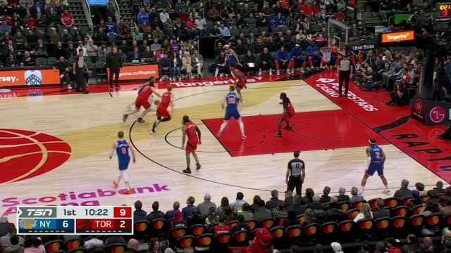 【2024年03月28日 尼克斯vs猛龙集锦】布伦森吸引防守突破分球 麦克布莱德底角三分洞穿球网