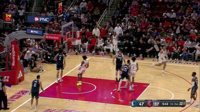 【2024年04月01日 独行侠vs火箭集锦】手递手传球其实是假的 杰伦-格林假传真突滑翔劈扣