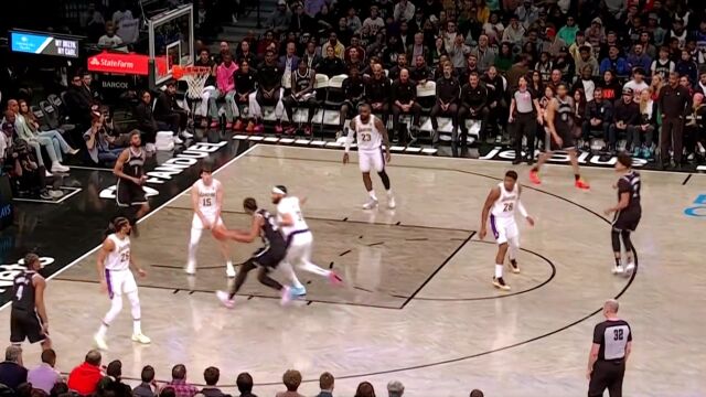 【2024年04月01日 湖人vs篮网集锦】里夫斯一条龙上篮 湖人17-0梦幻开局