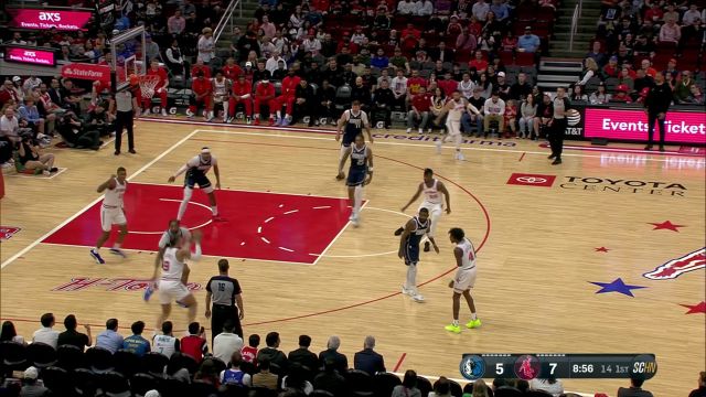 【2024年04月01日 独行侠vs火箭集锦】好一个内外开花！杰伦-格林小贾巴里-史密斯连得5分