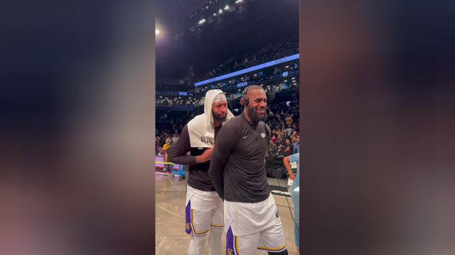 【2024年04月01日 湖人vs篮网集锦】你小子吓我一跳 詹姆斯赛后接受采访浓眉再其身后搞怪