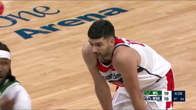 【2024年04月03日】雄鹿vs奇才第1节英文原声录像回放