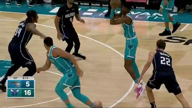 【2024年04月06日 魔术vs黄蜂集锦】米勒飘逸三分连续飚中 出色的外线手感直接逼停对手