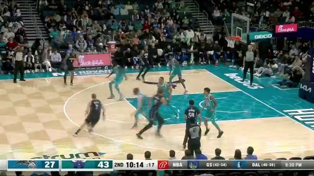 【2024年04月06日 魔术vs黄蜂集锦】眼里只有篮筐！索尔抢断推进一条龙上演炸裂暴扣