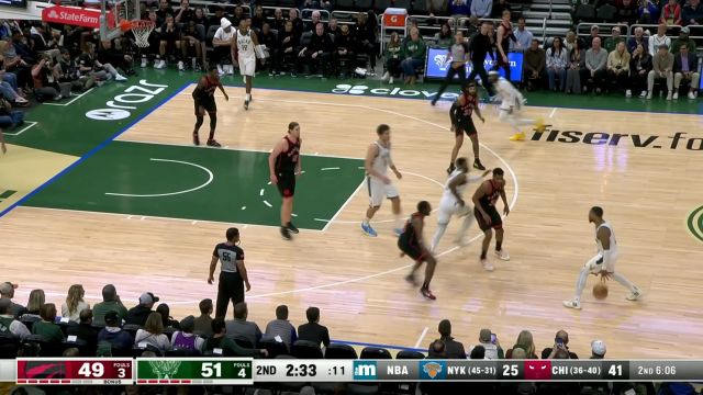 【2024年04月06日 猛龙vs雄鹿集锦】手疾眼快直接抢球拿下 小加里-特伦特抢断反击暴扣一条龙