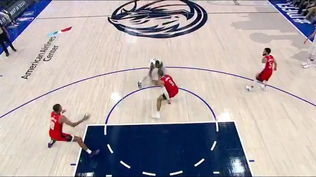 【2024年04月10日】NBA常规赛：独行侠vs黄蜂第1节中文解说录像回放