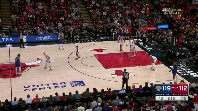 【2024年04月10日 尼克斯vs公牛集锦】漏谁也不能把他漏了啊！布伦森无人看管三分穿针杀死比赛