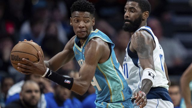 【2024年04月10日 独行侠vs黄蜂集锦】独行侠130-104黄蜂 东契奇爆砍三双率队轻取黄蜂