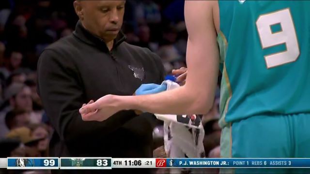 【2024年04月10日】NBA常规赛：独行侠vs黄蜂第4节中文解说录像回放