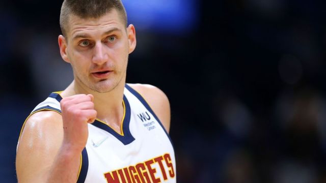 【2024年04月13日 掘金vs马刺集锦】NBA官方最后一期MVP榜：约基奇10连榜首，有望夺生涯第三座常规赛MVP