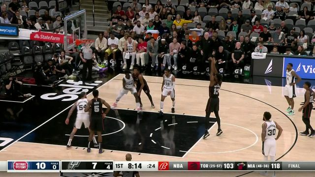 【2024年04月15日 活塞vs马刺集锦】怀斯曼篮下强势打成2+1 尚帕尼反击快攻扣篮行云流水