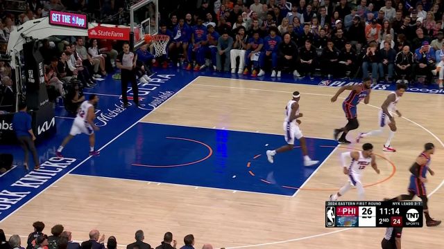【2024年05月01日 76人vs尼克斯集锦】恐怖的得分能力！尼克斯火力全开不到五分钟轰出一波18-2的进攻狂潮