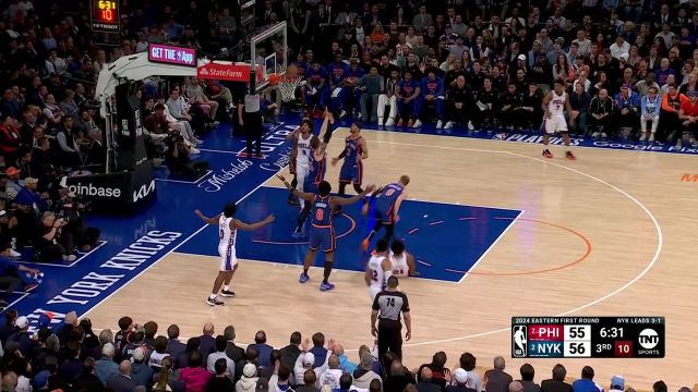 【2024年05月01日 76人vs尼克斯集锦】功夫不负有心人！恩比德勇闯龙潭顶着哈滕失衡出手打成2+1