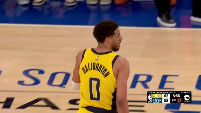 【2024年05月07日 步行者vs尼克斯集锦】哈利魔法的独到之处！人到球到精准锁定队友 助攻特纳原地暴起重扣