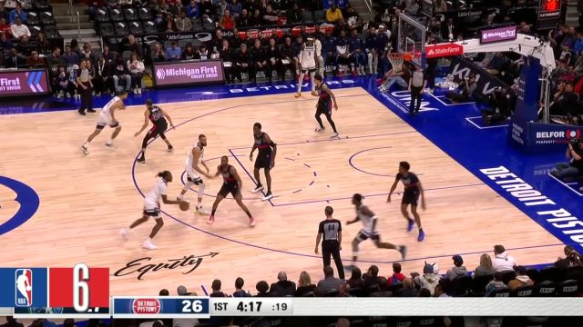 【2024年05月11日 掘金vs森林狼集锦】孙世睿看见爱德华兹隔扣连连惊呼：他不像麦克格雷迪 他像迈克尔乔丹