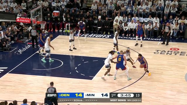 【2024年05月11日 掘金vs森林狼集锦】得分手拿把攥！穆雷借约老师挡拆中投稳稳命中