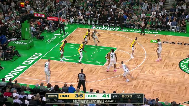 【2024年05月22日 步行者vs凯尔特人集锦】老将的绝对经验！霍福德篮下无视史密斯防守抛投打进2+1