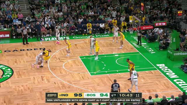 【2024年05月22日 步行者vs凯尔特人集锦】招牌得分方式！塔图姆持球单打无视西亚卡姆防守急停跳投命中