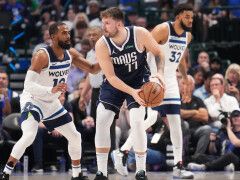 欧东66+10接管比赛：独行侠3-0晋级概率100% 欧文末节14分