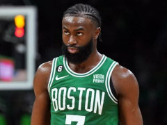 东决MVP+FMVP历史首人：布朗还比肩库科 名嘴道出击败塔图姆关键