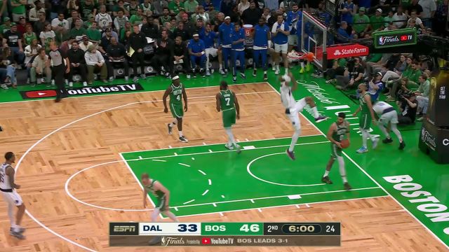 【2024年06月18日 独行侠vs凯尔特人集锦】这饼吃的相当可口！欧文强突篮下冷静分球加福德轻松扣篮吃饼