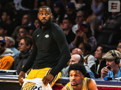 大小皇帝！詹姆斯更新INS晒和布朗尼-詹姆斯合照