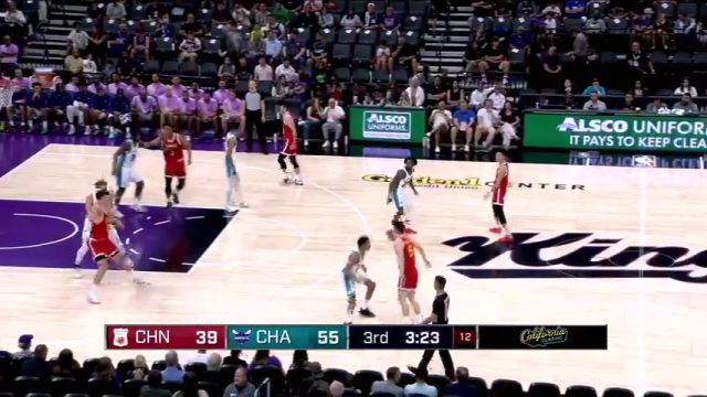 【2024年07月08日 中国vs黄蜂集锦】扎实的基本功得以展现！杨瀚森背转身单臂虐筐