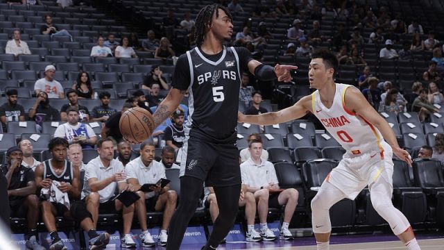 【2024年07月10日 马刺vs中国集锦】马刺89-67中国男篮 廖三宁17+6表现不俗难敌卡斯尔18+6+5