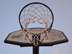 周琦确定无缘次战：仍养伤未随队出征宁波 曾凡博翟晓川解禁复出