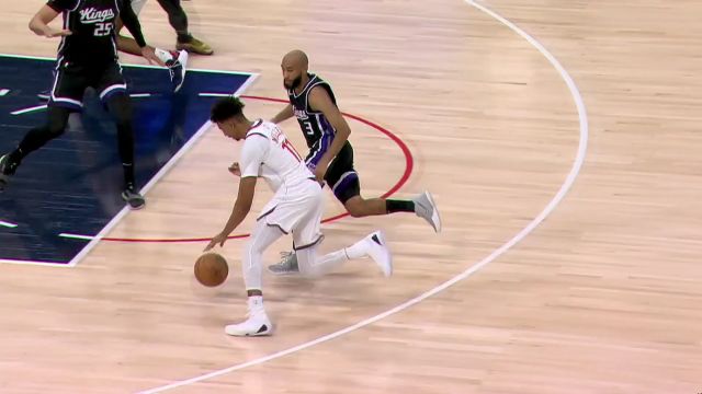 【2024年10月18日 国王vs快船集锦】展示高难度！乔丹-米勒强杀篮下无惧对抗失衡抛投打进2+1