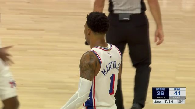 【2024年11月03日】NBA常规赛：灰熊vs76人第2节英文原声录像回放