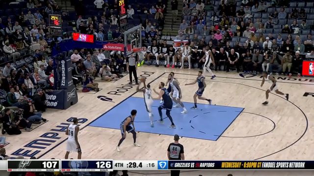 【2025年02月04日 马刺vs灰熊集锦】把握机会展示自己！河村勇辉四分卫长传GG-杰克逊风车暴扣