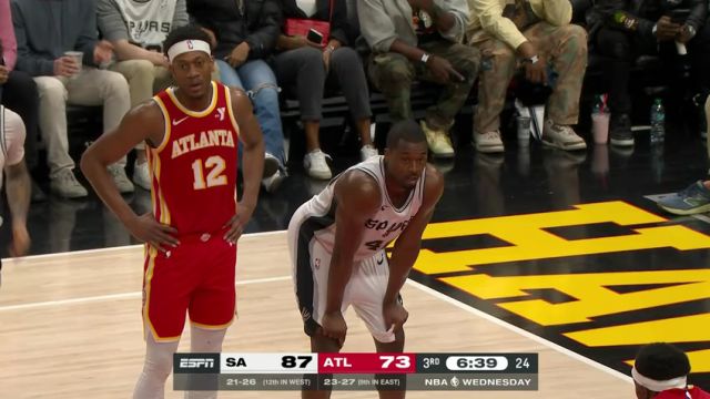 【2025年02月06日】NBA常规赛：马刺vs老鹰第3节英文原声录像回放