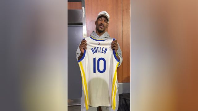 【2025年02月07日 勇士vs湖人集锦】巴特勒谈论为何穿10号 童年好友格雷森、内马尔、博格巴都是10号