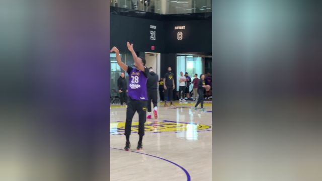 【2025年02月07日 勇士vs湖人集锦】熟悉的配方！东契奇训练中随手一抛 Logo Luka在湖人仍神奇