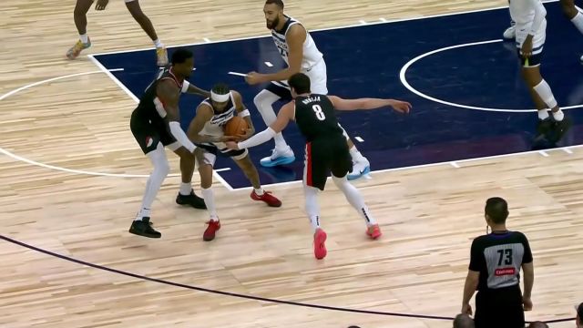 【2025年02月09日 开拓者vs森林狼集锦】积极绝对有用！沃克成功抢断持球反击妙传里德轻松上篮