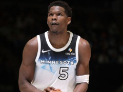 扎心！詹姆斯爱德华兹接连因伤退赛 鲍威尔连续错失递补全明星机会