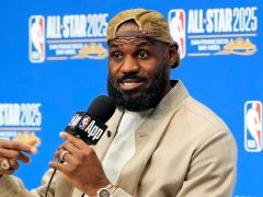 明夏退役？詹姆斯：东契奇加入仍未有延长生涯想法 他才只打两场