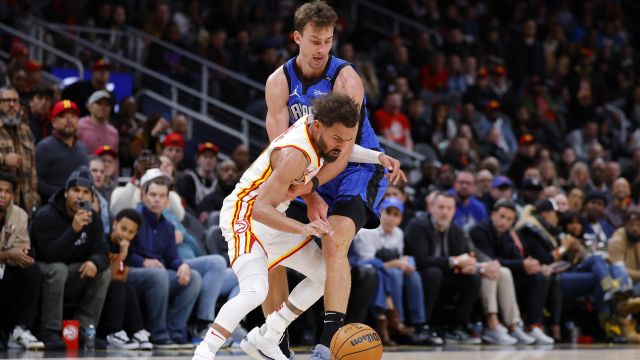 【2025年02月21日 魔术vs老鹰集锦】魔术vs老鹰精彩集锦 特雷杨空砍38+6魔术反客为主拿下胜利