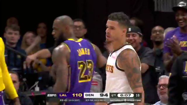 【2025年02月23日 湖人vs掘金集锦】40岁筑起铜墙铁壁！詹姆斯对位牢牢卡住身位 送小波特迎头大帽